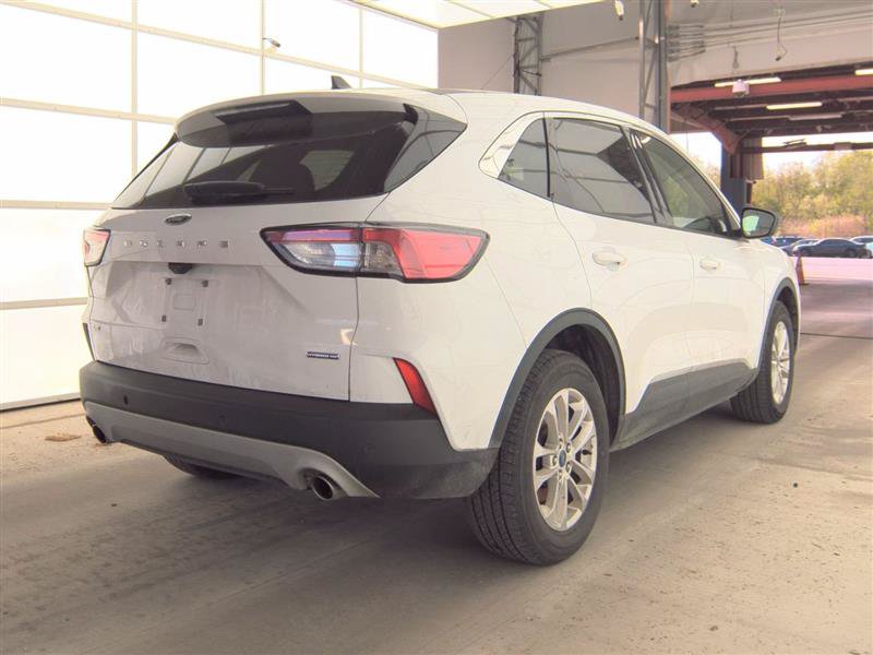 Used 2022 Ford Escape SE AWD/4WD image 5
