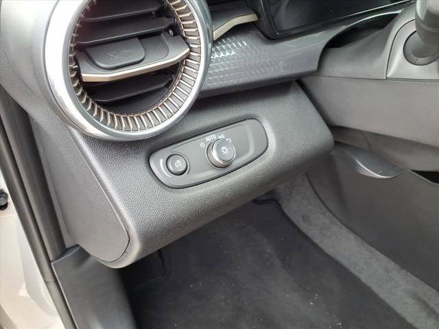 New 2026 Chevrolet Trax ACTIV w/ Sunroof Package image 18