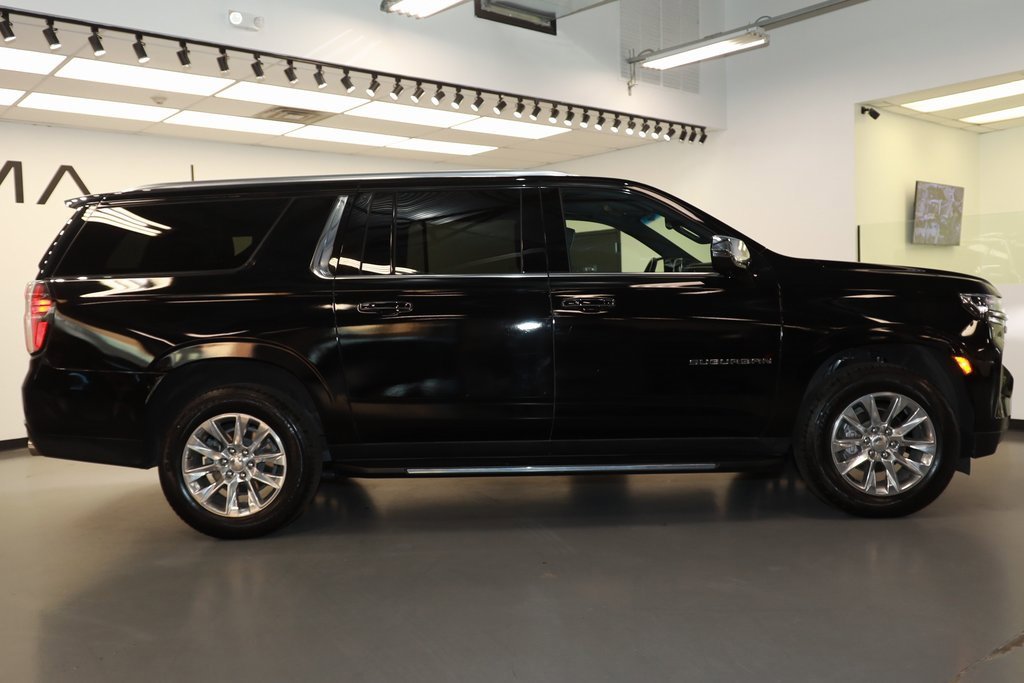 Used 2024 Chevrolet Suburban Premier image 8