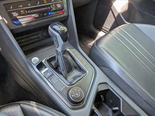Used 2023 Volkswagen Tiguan SE AWD/4WD image 37