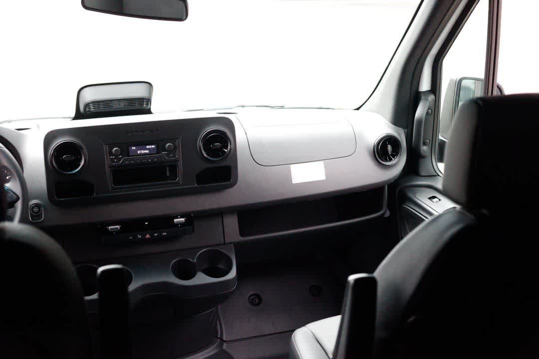 New 2025 Mercedes-Benz Sprinter 2500 image 14