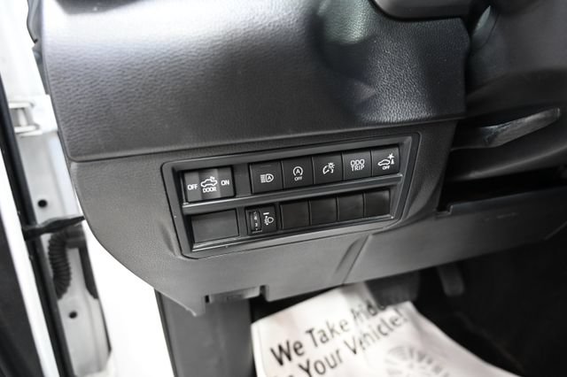 Used 2023 Toyota Tundra SR5 w/ SR5 Convenience Package AWD/4WD image 27