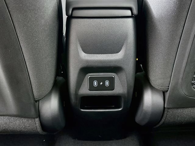 New 2026 Hyundai Venue SEL FWD image 26