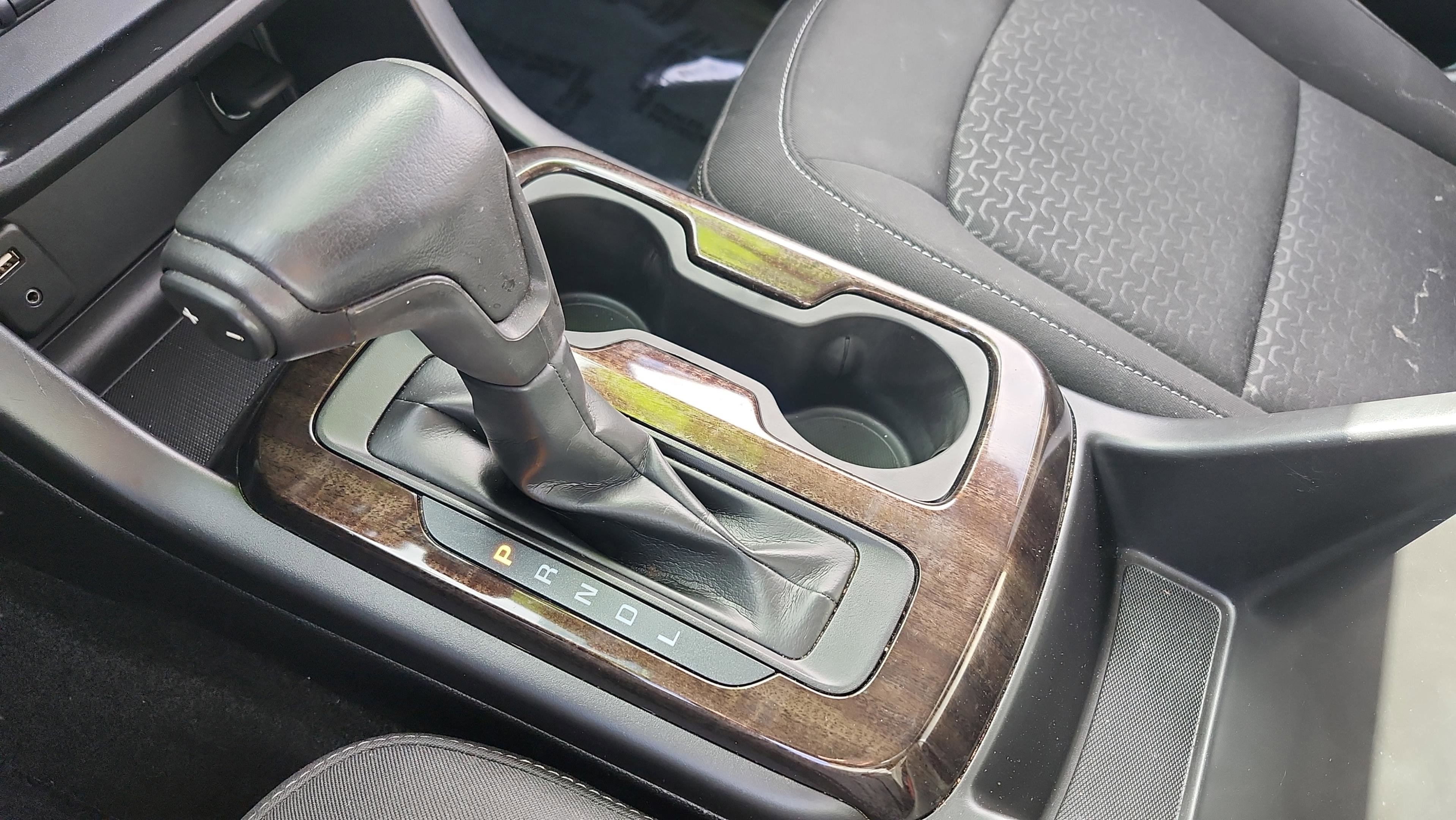 Used 2017 GMC Canyon SLE w/ Nightfall Edition image 28