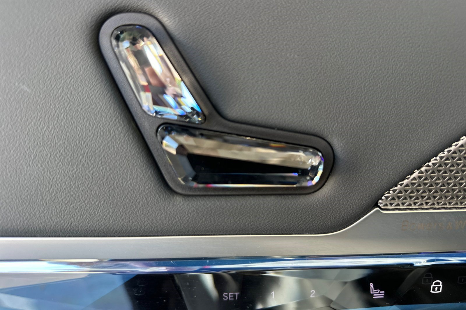 Certified 2024 BMW i7 eDrive50 RWD image 14