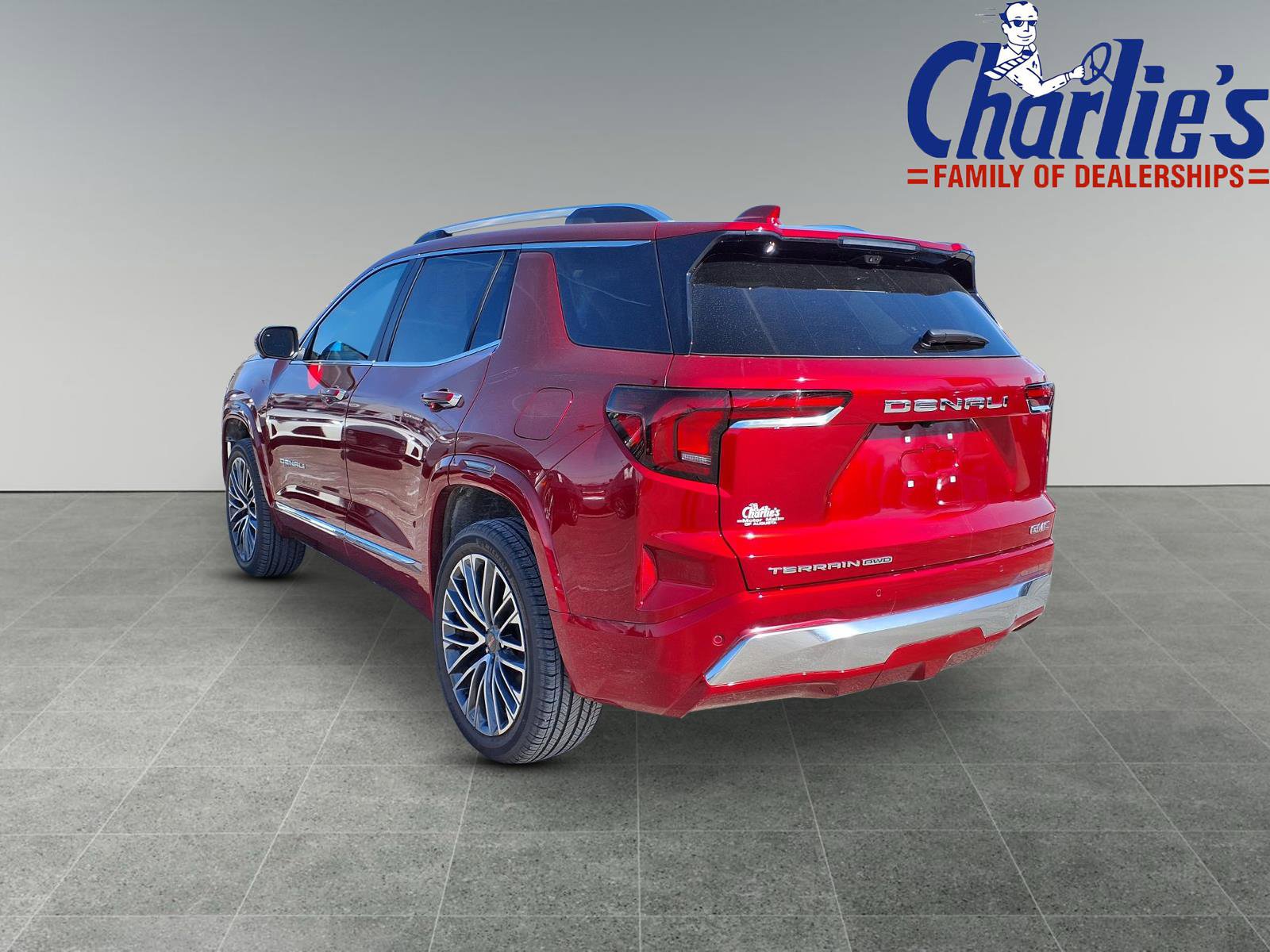 Used 2026 GMC Terrain Denali image 5