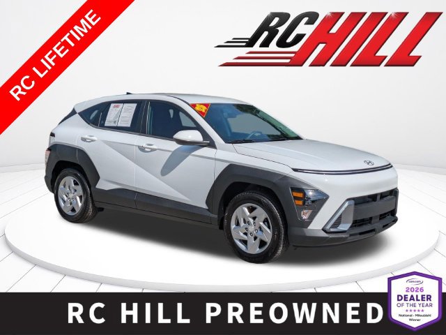 Used 2025 Hyundai Kona SE FWD image 1