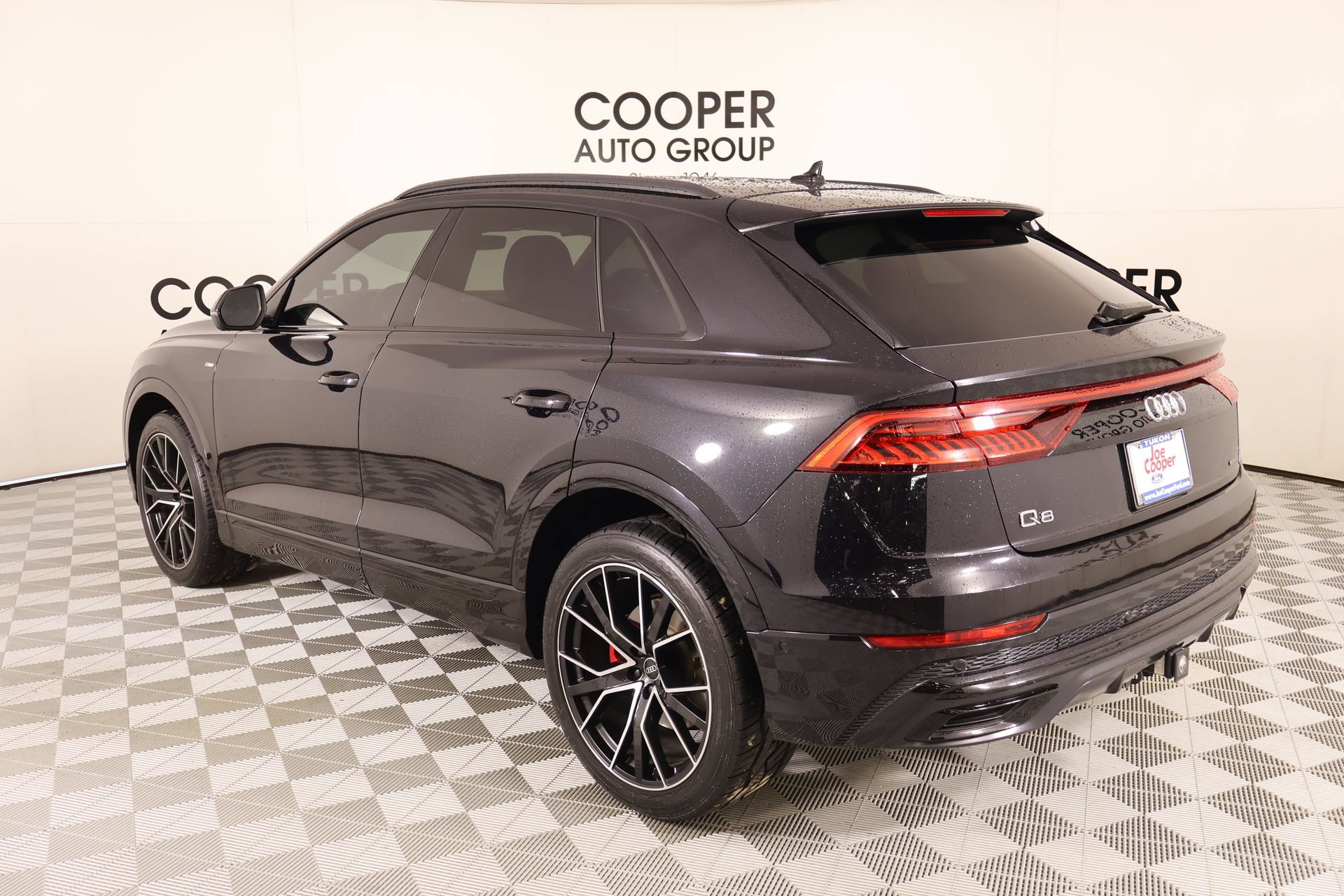 Used 2021 Audi Q8 Premium Plus w/ Premium Plus Package AWD/4WD image 24