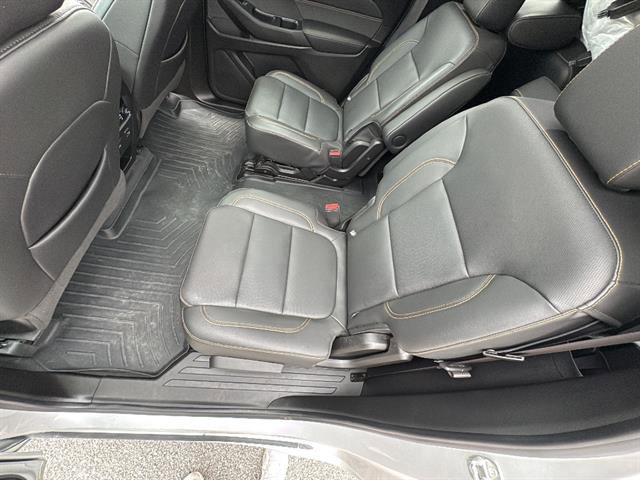 Used 2021 Chevrolet Traverse Premier image 14