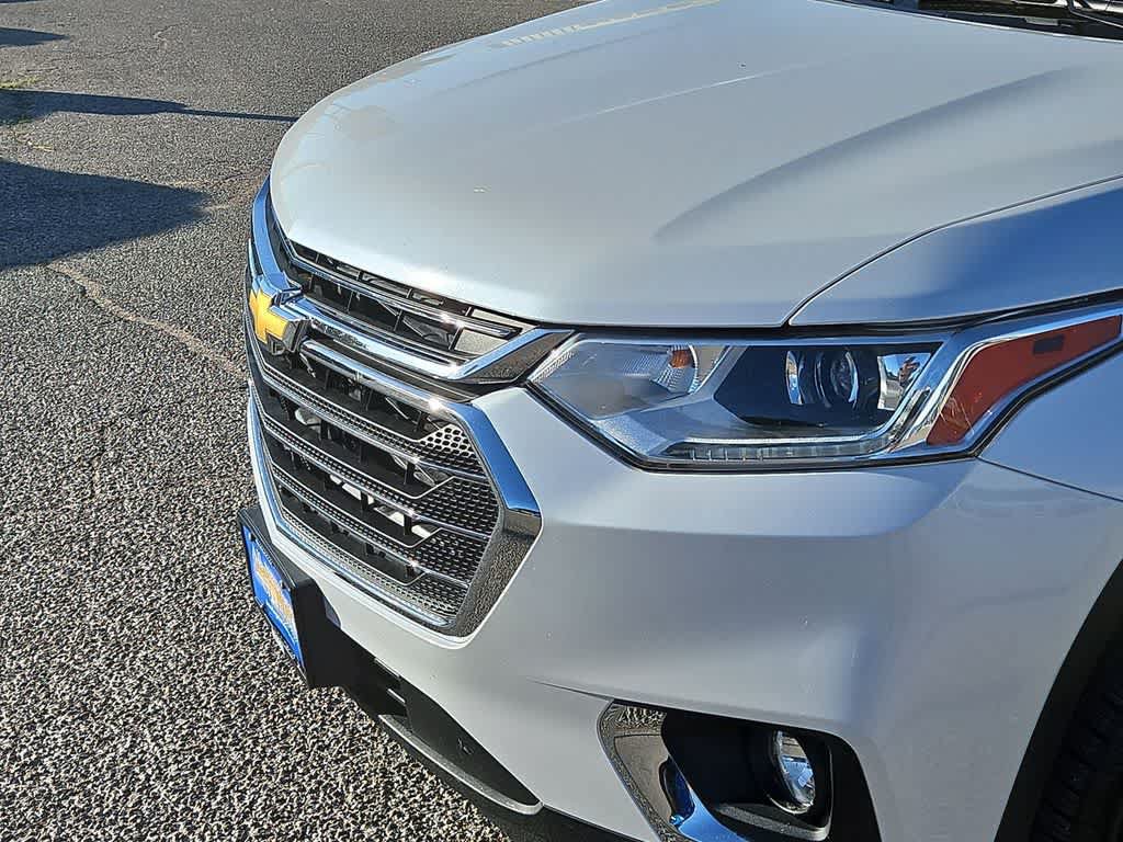 Used 2019 Chevrolet Traverse LT w/ LT Premium Package FWD image 17