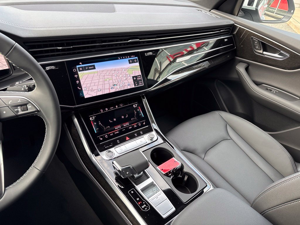 New 2027 Audi Q8 Premium Plus AWD/4WD image 30