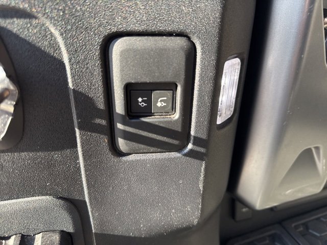 Used 2022 Land Rover Defender 110 V8 image 45