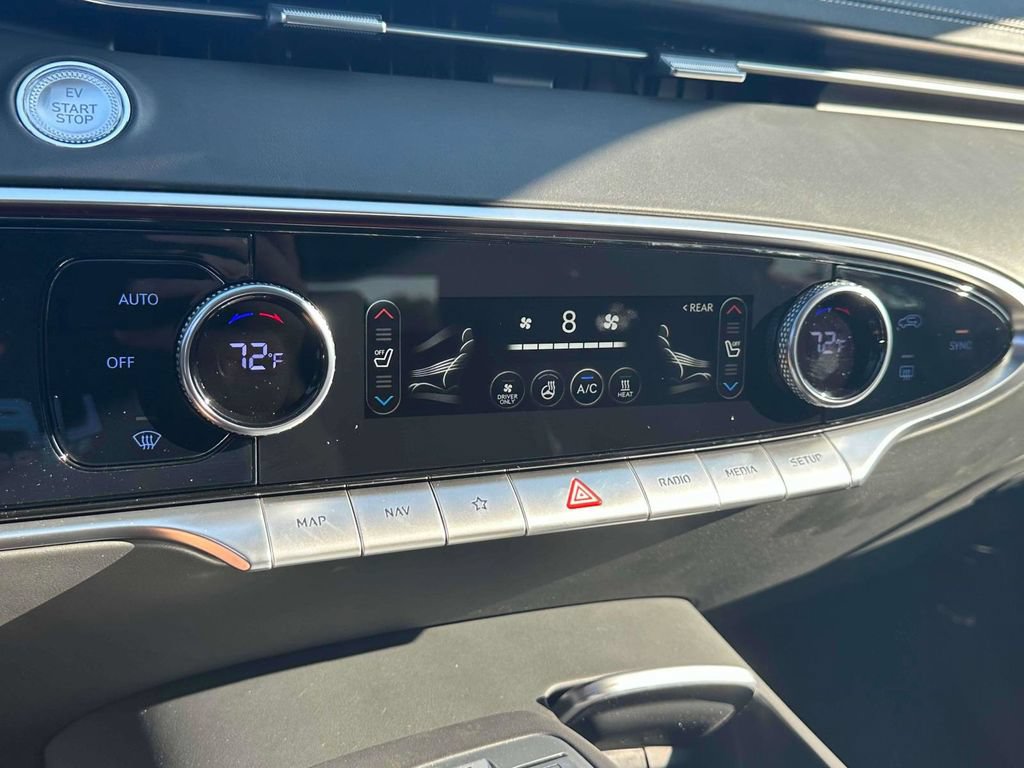 New 2025 Genesis Electrified GV70 w/ Prestige Package AWD/4WD image 24