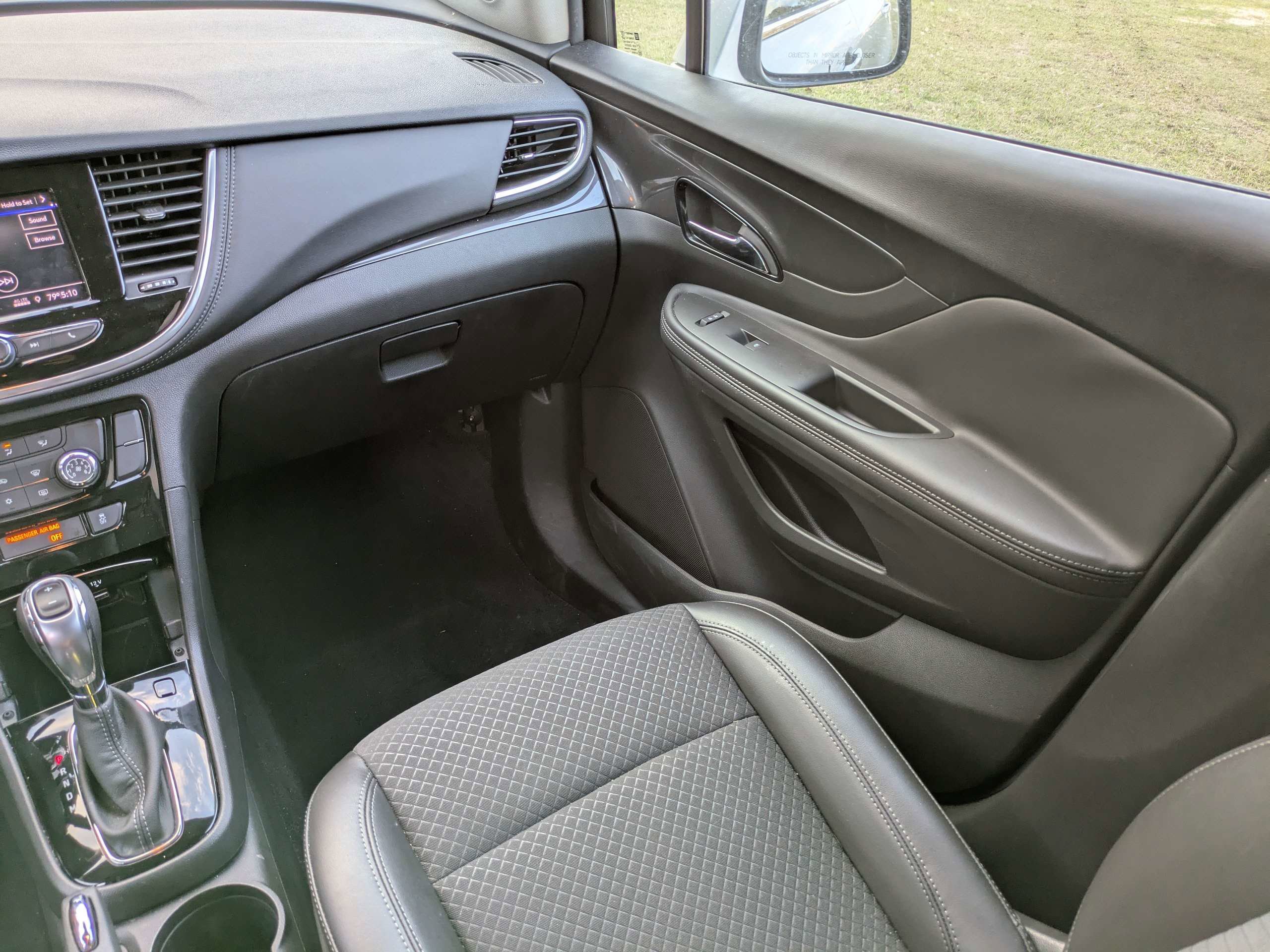 Used 2022 Buick Encore Preferred w/ Safety Package image 24