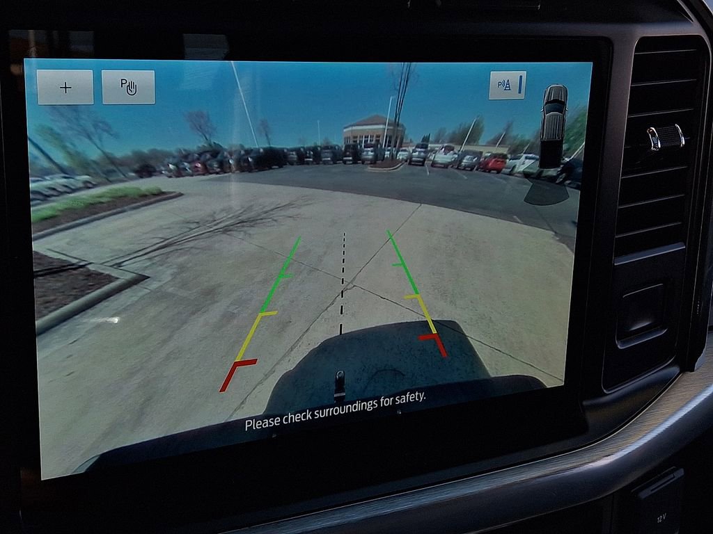 Used 2021 Ford F150 Lariat w/ Equipment Group 502A High image 19