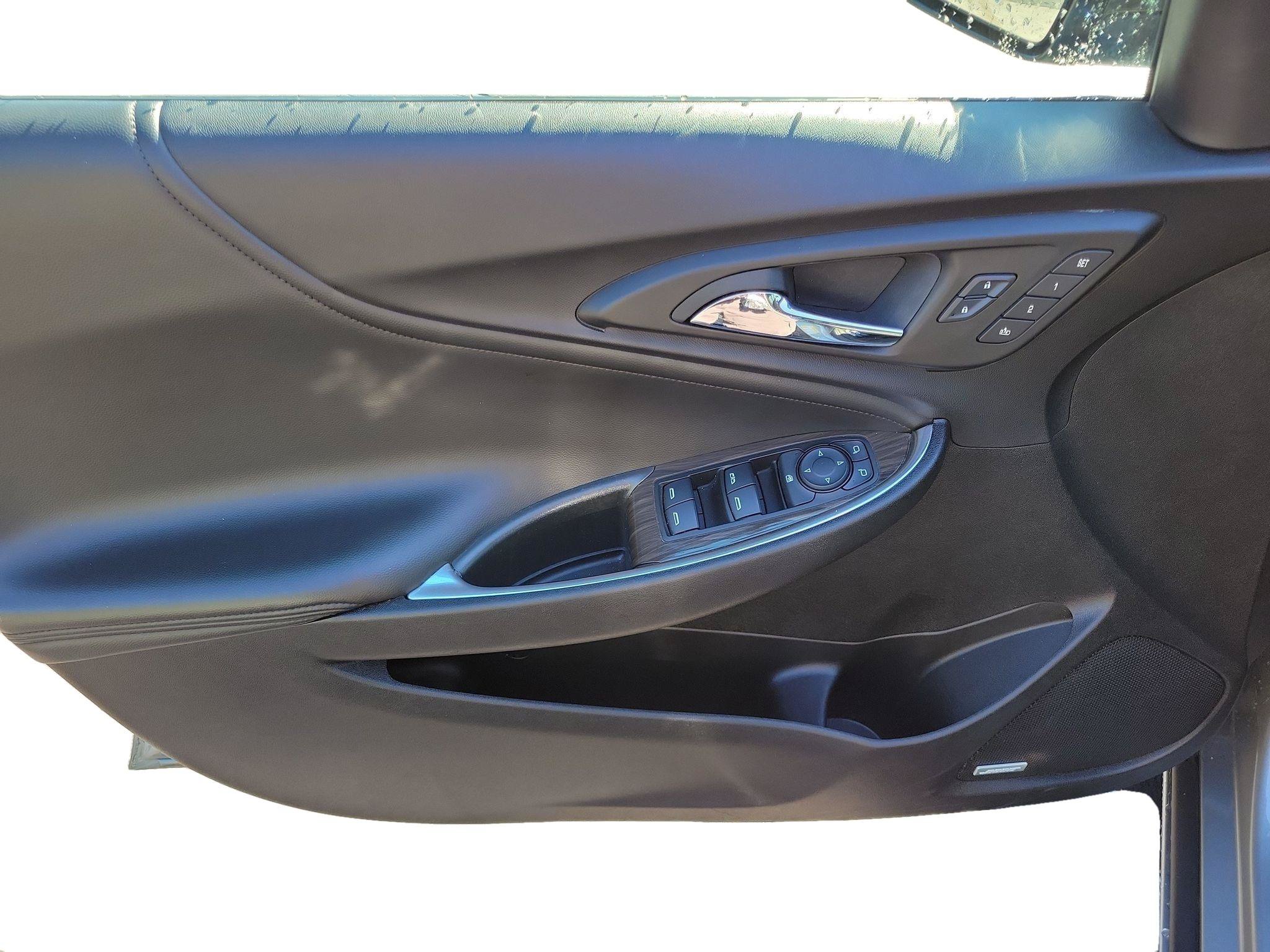 Used 2024 Chevrolet Malibu LT FWD image 8