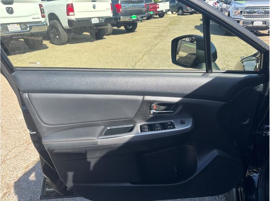 Used 2017 Subaru Crosstrek 2.0i Limited image 15