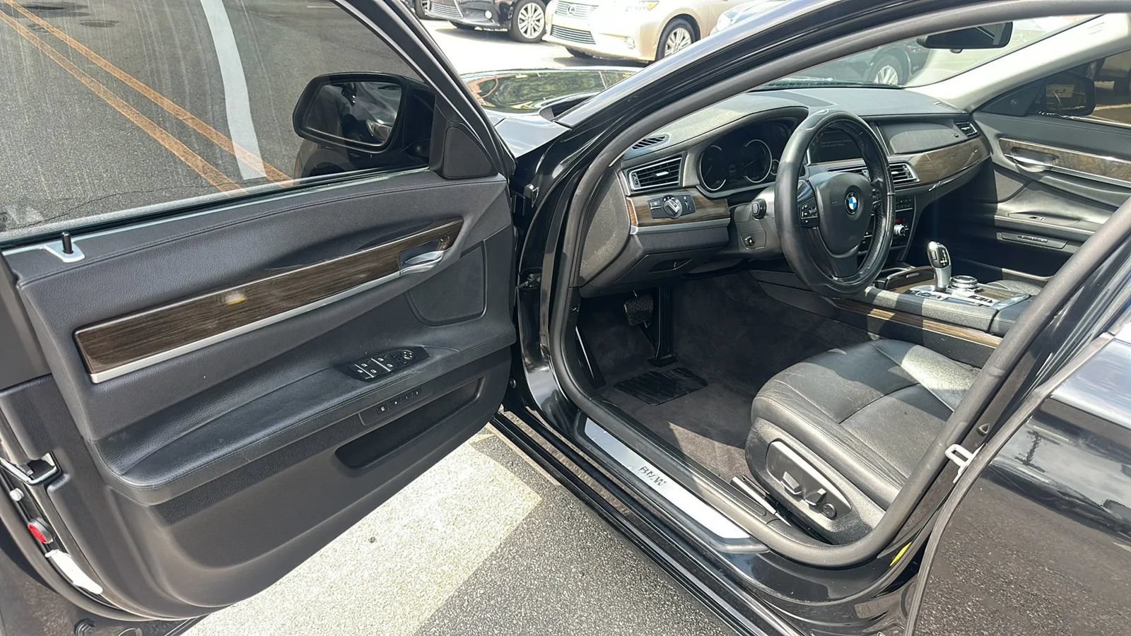 Used 2014 BMW 740i RWD image 13