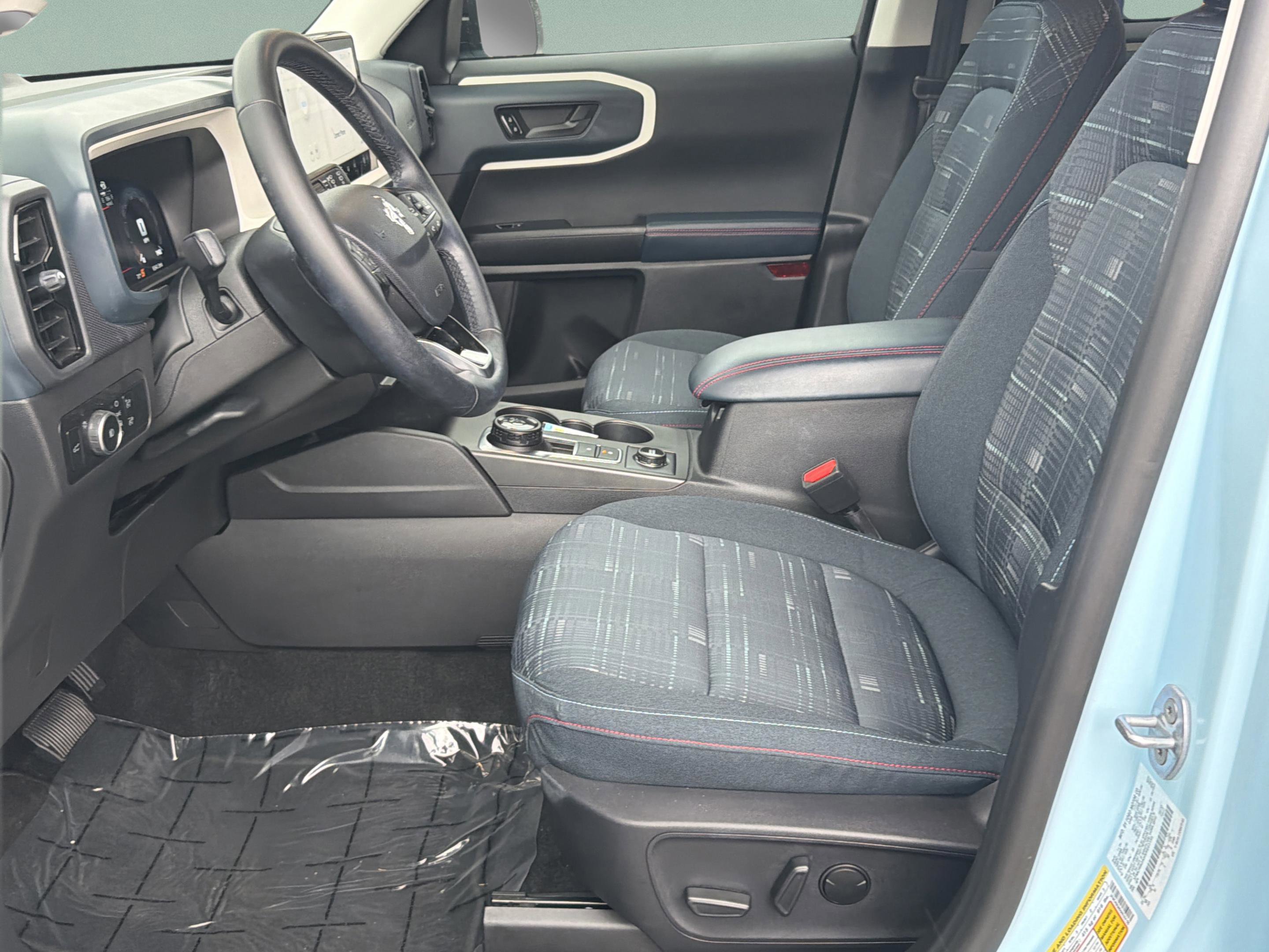 Used 2025 Ford Bronco Sport Heritage w/ Convenience Package image 18