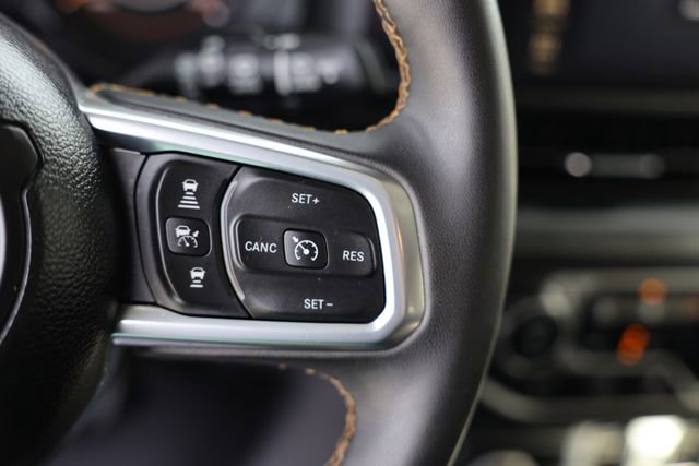 Used 2024 Jeep Wrangler Sahara image 16
