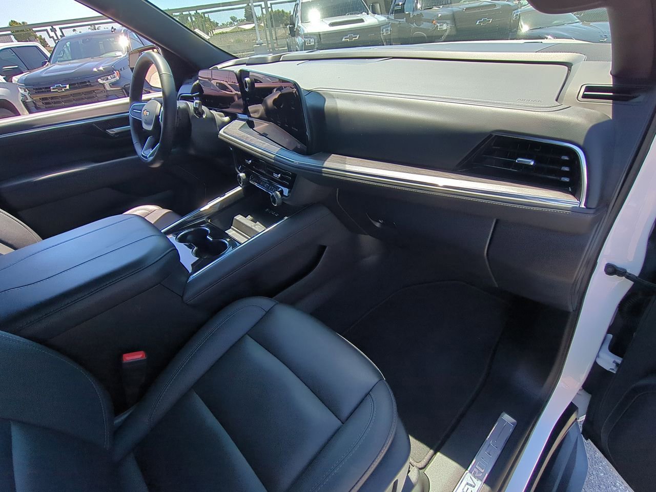Certified 2025 Chevrolet Tahoe LT AWD/4WD image 28