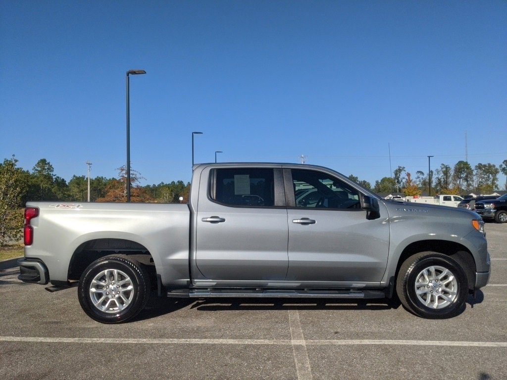 Used 2023 Chevrolet Silverado 1500 RST image 22