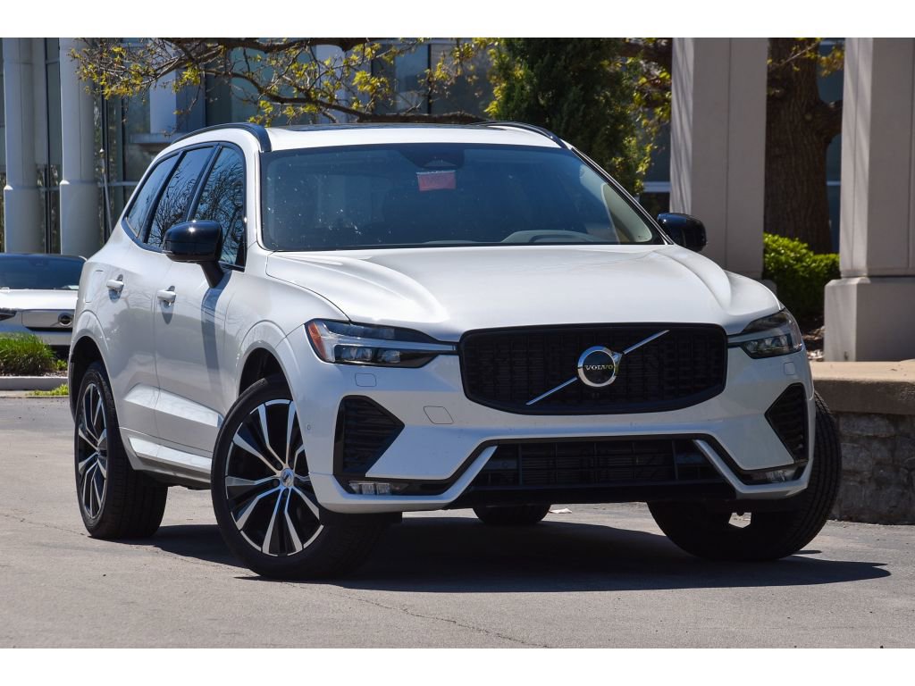 Certified 2025 Volvo XC60 B5 Plus w/ Protection Package Premier image 1