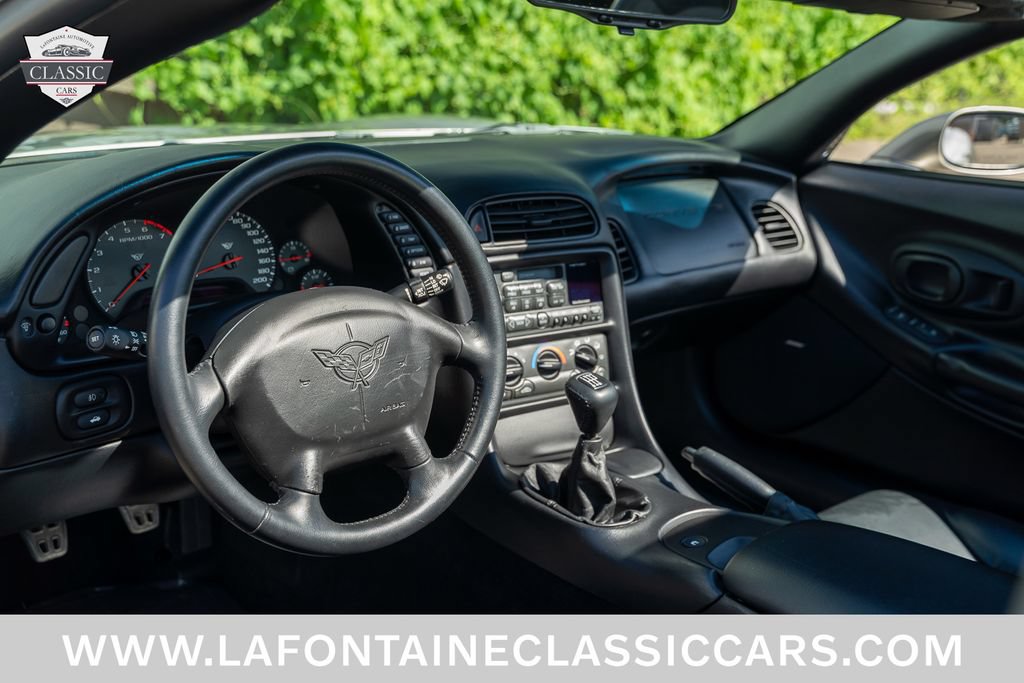 Used 1999 Chevrolet Corvette Coupe RWD image 61