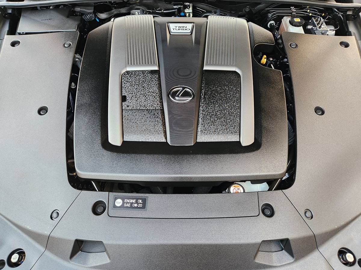 Used 2022 Lexus LS 500 w/ Interior Upgrade Package RWD image 53
