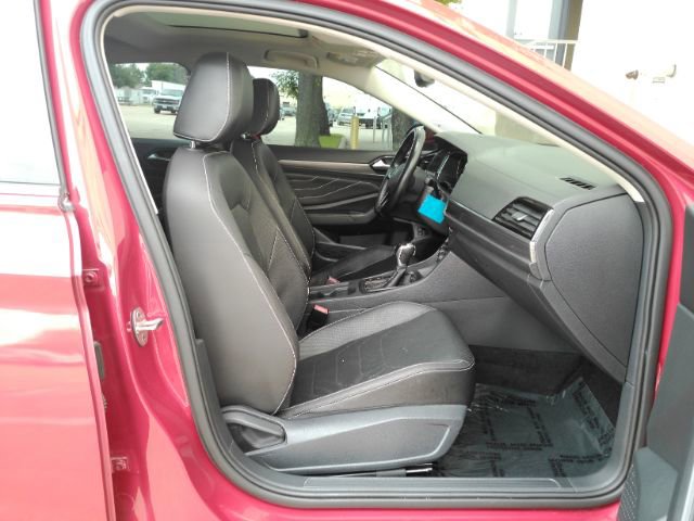 Used 2022 Volkswagen Jetta SEL FWD image 19
