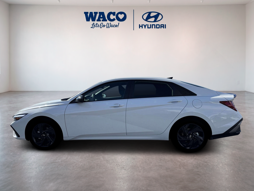 New 2026 Hyundai Elantra SEL FWD video 3