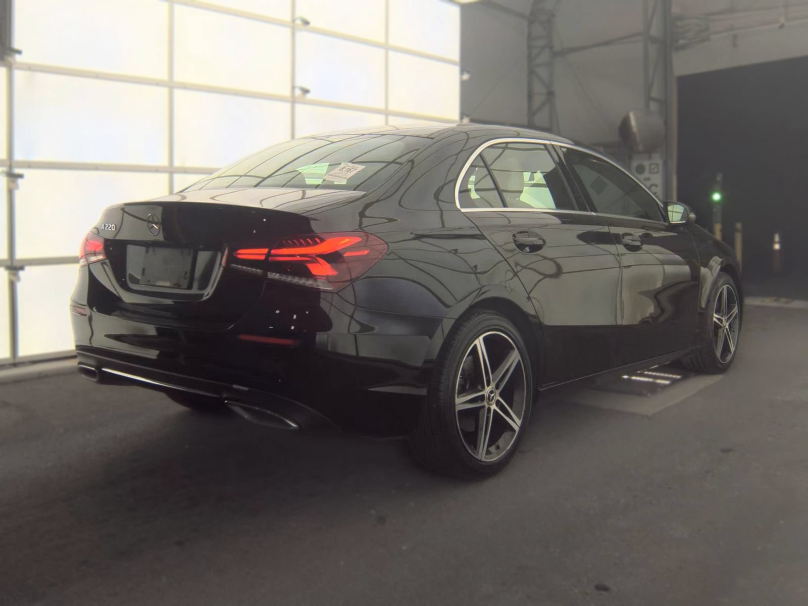 Used 2019 Mercedes-Benz A 220 image 3