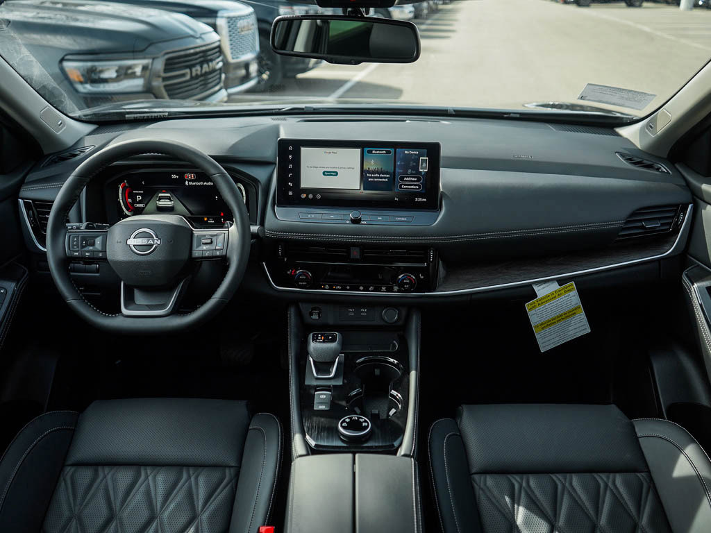 New 2026 Nissan Rogue Platinum AWD/4WD image 14