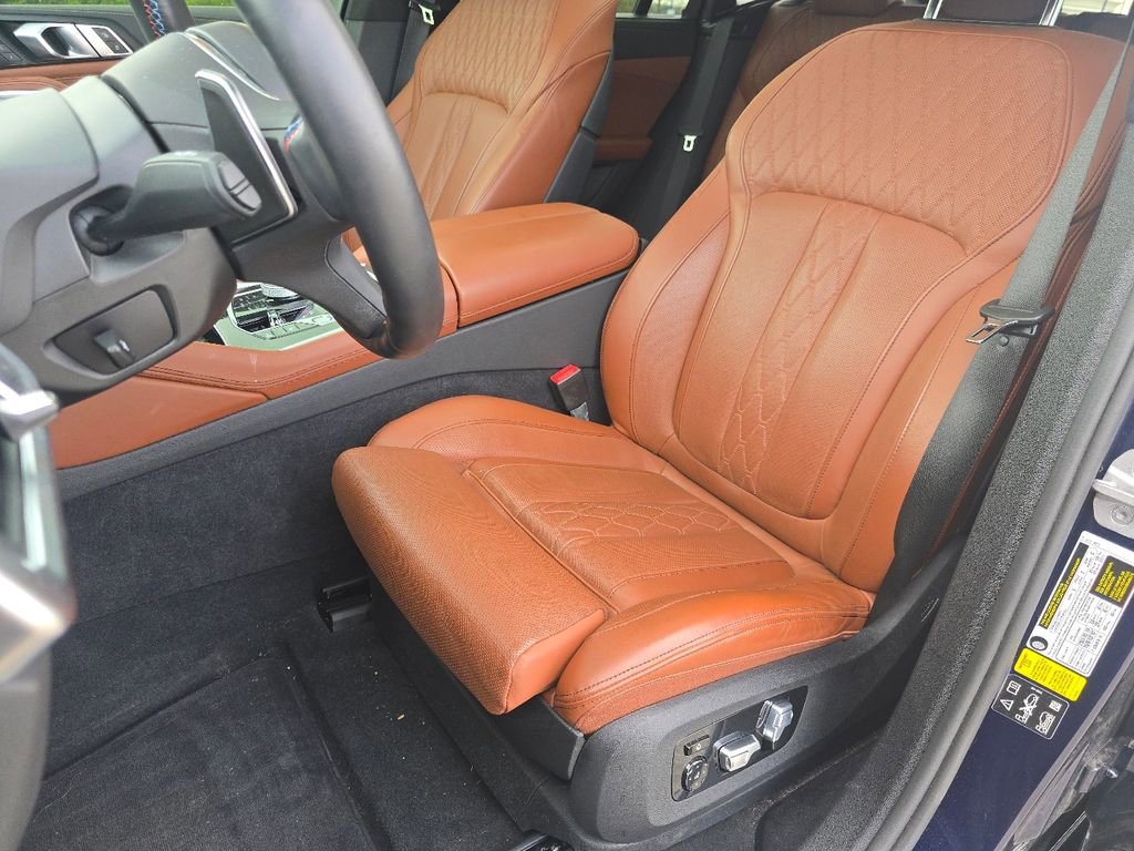 Used 2024 BMW X6 M60i image 24