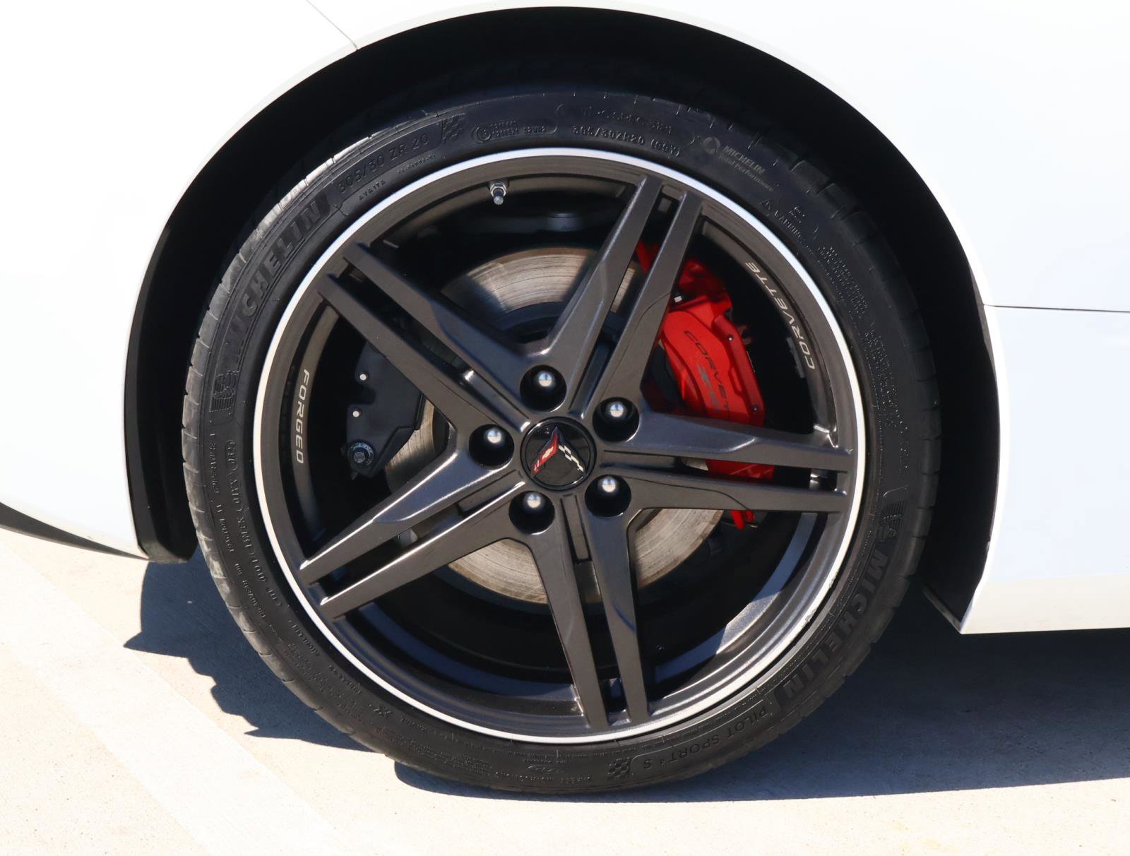 Used 2024 Chevrolet Corvette Stingray Premium Cpe w/ Z51 Performance Package image 13