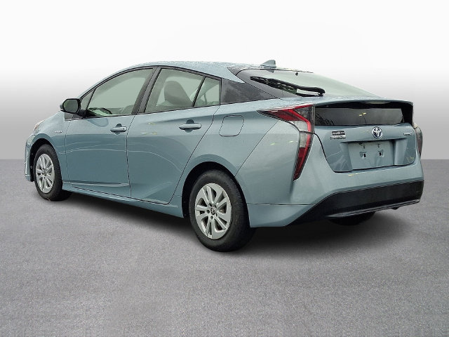 Used 2016 Toyota Prius Two FWD image 6