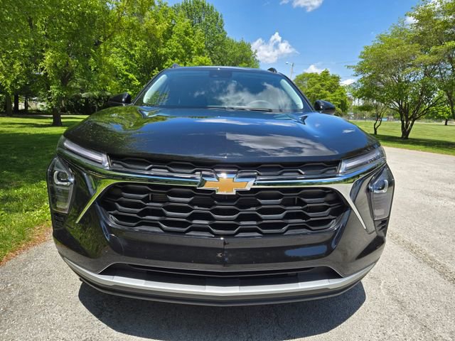 New 2026 Chevrolet Trax LT FWD image 9