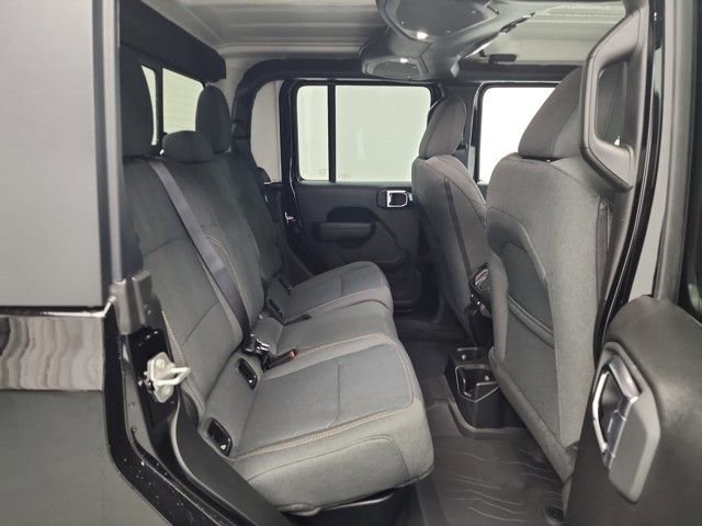 New 2025 Jeep Gladiator Sport image 28