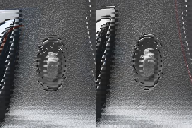 Used 2018 Buick Cascada Sport Touring w/ Dark Effects Package image 34