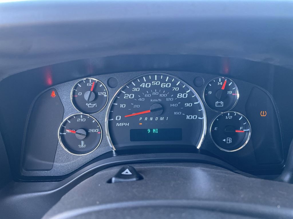 New 2025 GMC Savana 2500 Extended w/ Driver Convenience Package image 11
