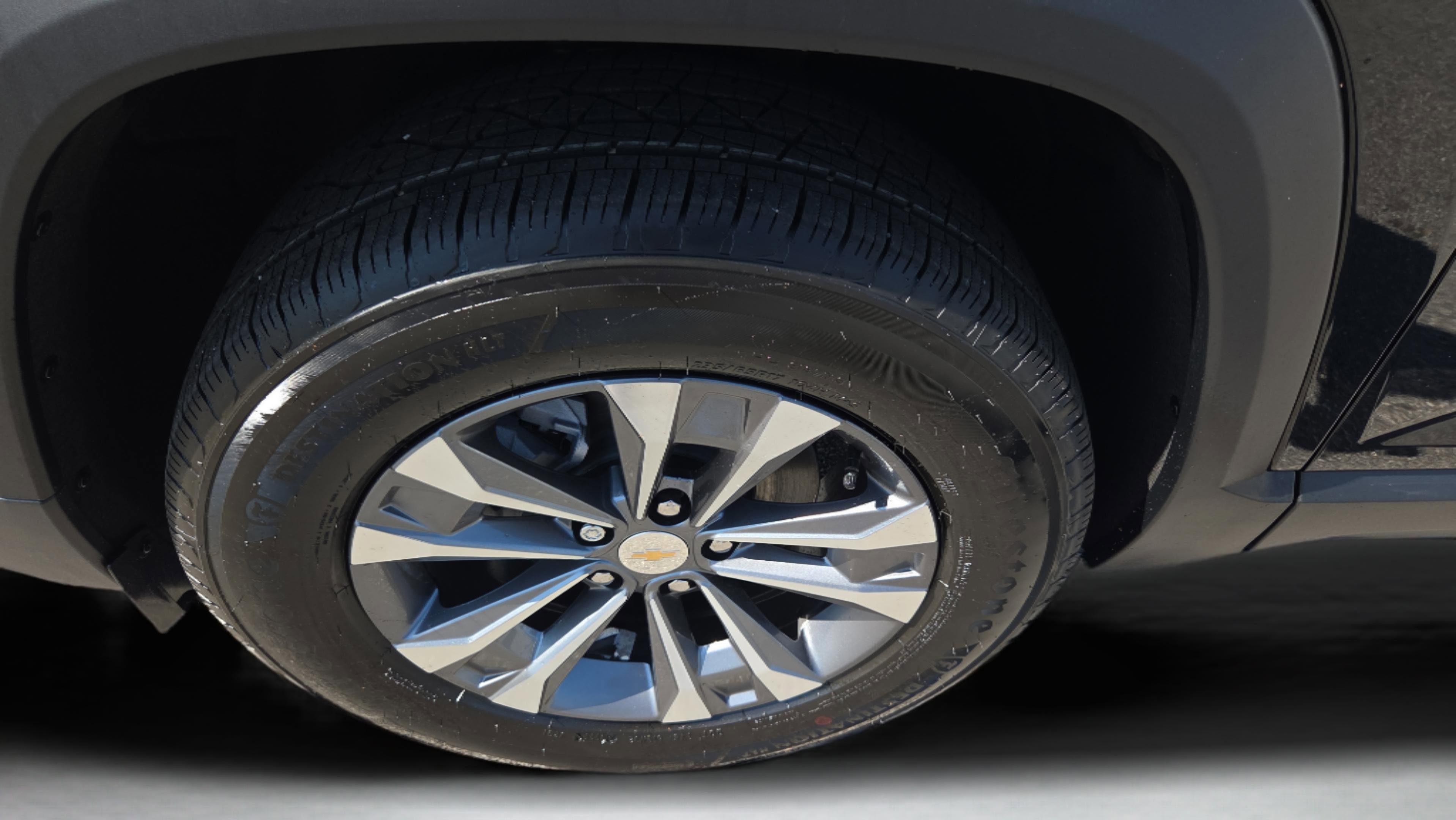 New 2026 Chevrolet Equinox LT image 11