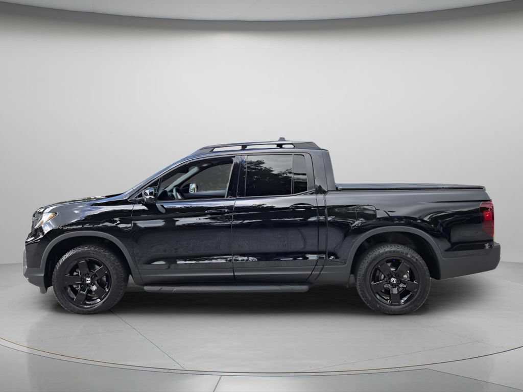 Certified 2025 Honda Ridgeline Black Edition image 4