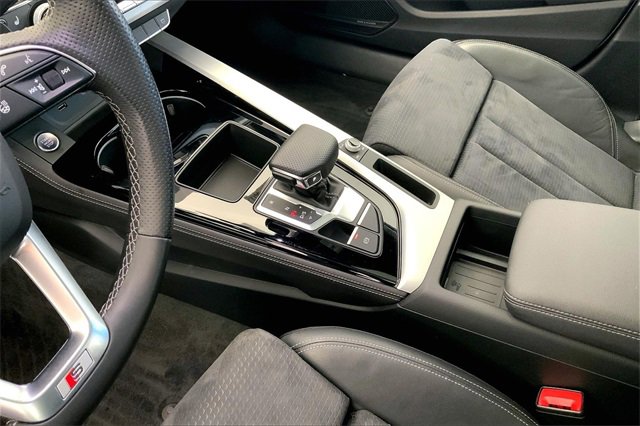 Certified 2022 Audi A4 2.0T Premium Plus image 17