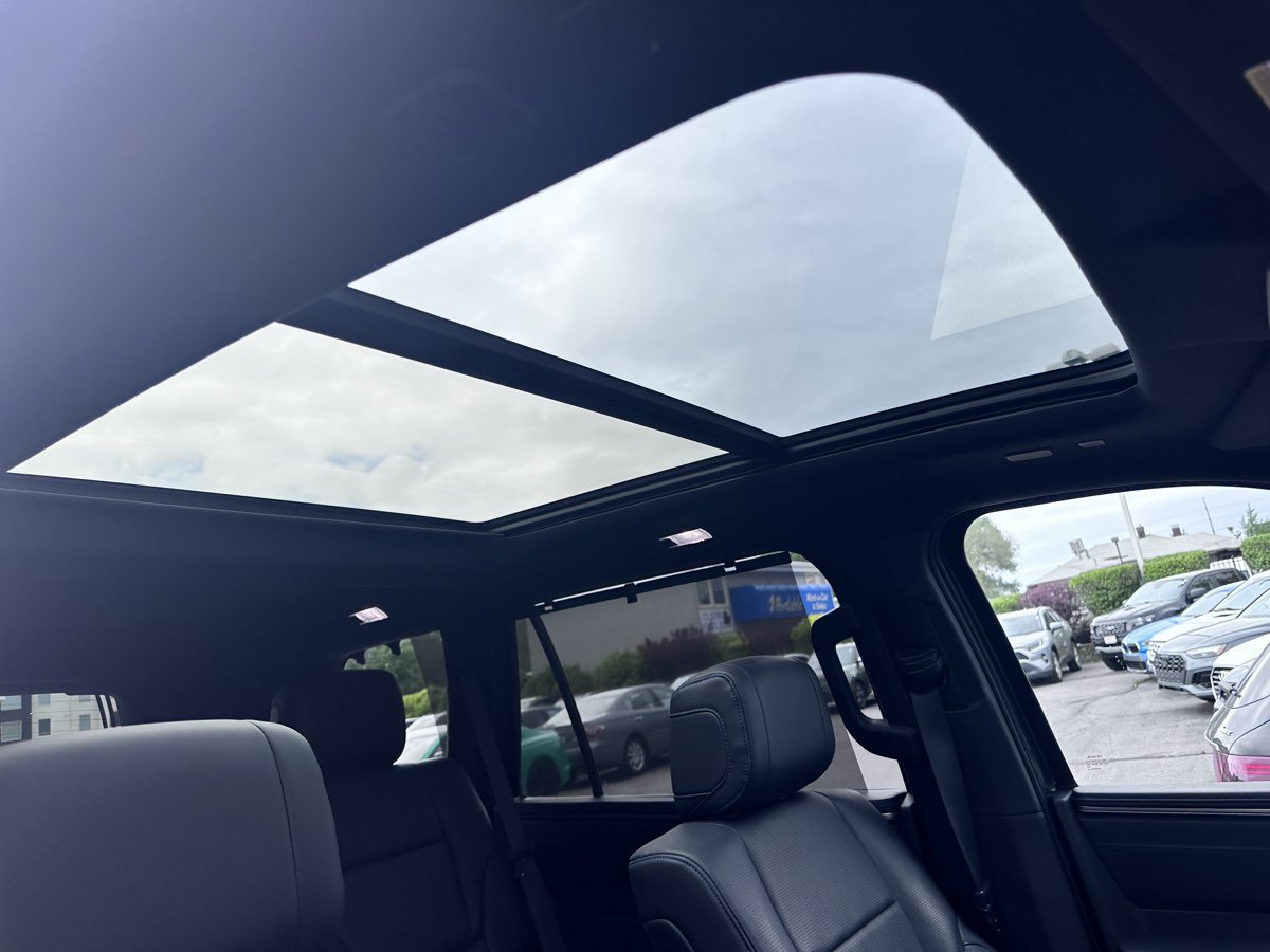 Used 2024 Toyota Sequoia Platinum image 27