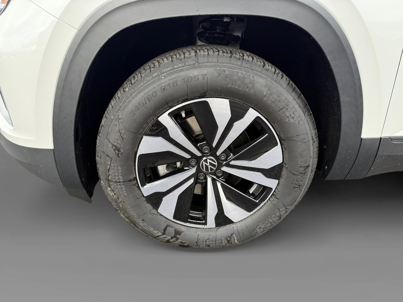 New 2026 Volkswagen Atlas SE image 9
