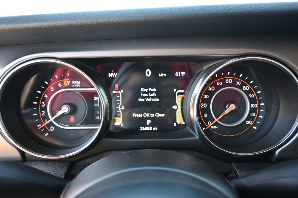 Used 2021 Jeep Gladiator Sport image 10