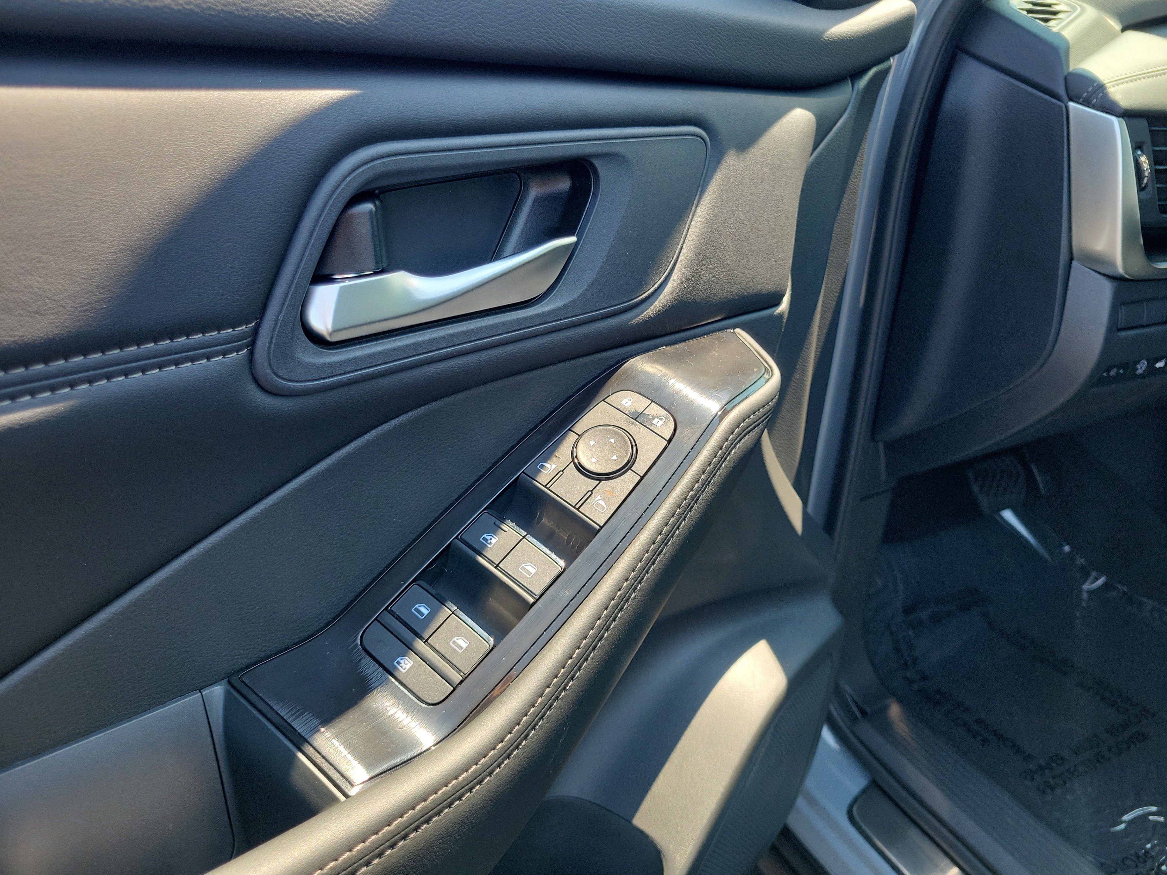 New 2026 Nissan Rogue Dark Armor AWD/4WD image 18