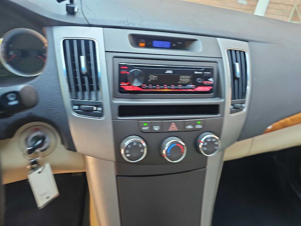 Used 2009 Hyundai Sonata GLS w/ Popular Equipment Pkg 2 FWD image 9