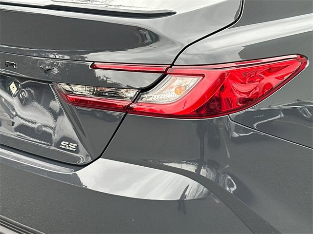 Certified 2025 Toyota Camry SE image 5