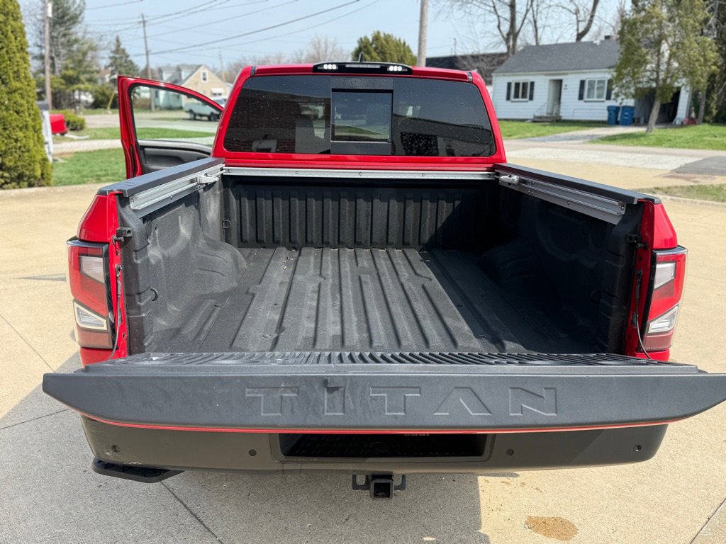 Used 2024 Nissan Titan PRO-4X w/ Pro-4x Convenience Package image 23